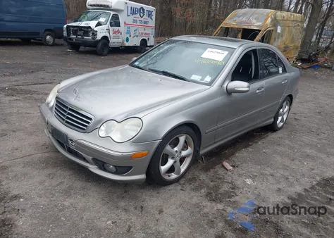 2005 Mercedes-Benz C 230 Kompressor Sport from USA, damaged, VIN WDBRF40J25F710509